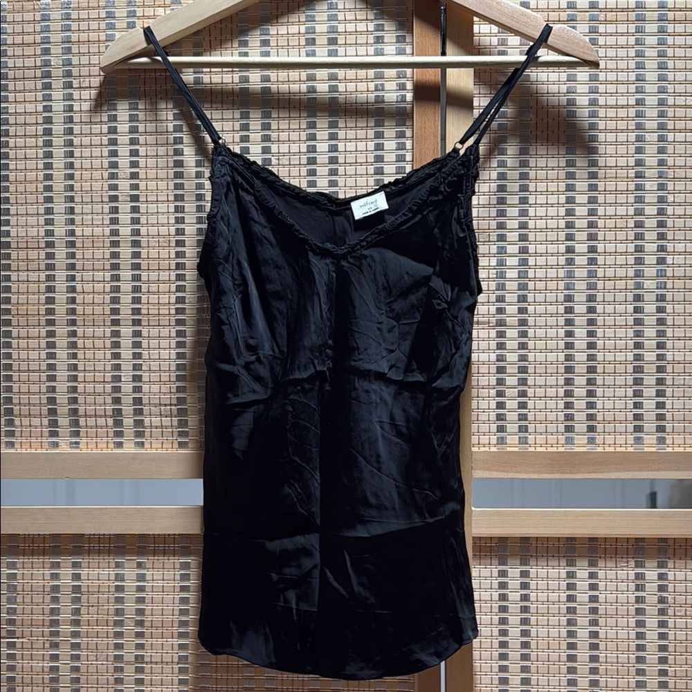Wilfred Black Fitted Spaghetti Strap Camisole